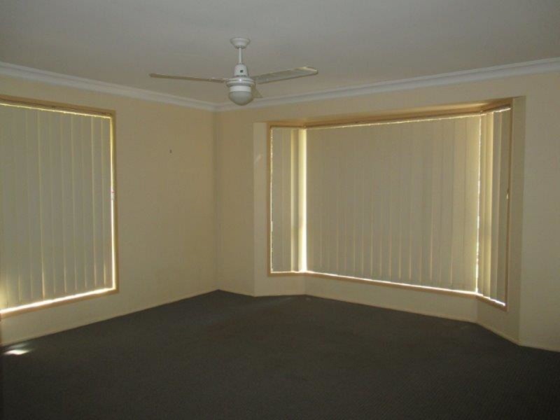 11 Moran Street, Wilsonton QLD 4350