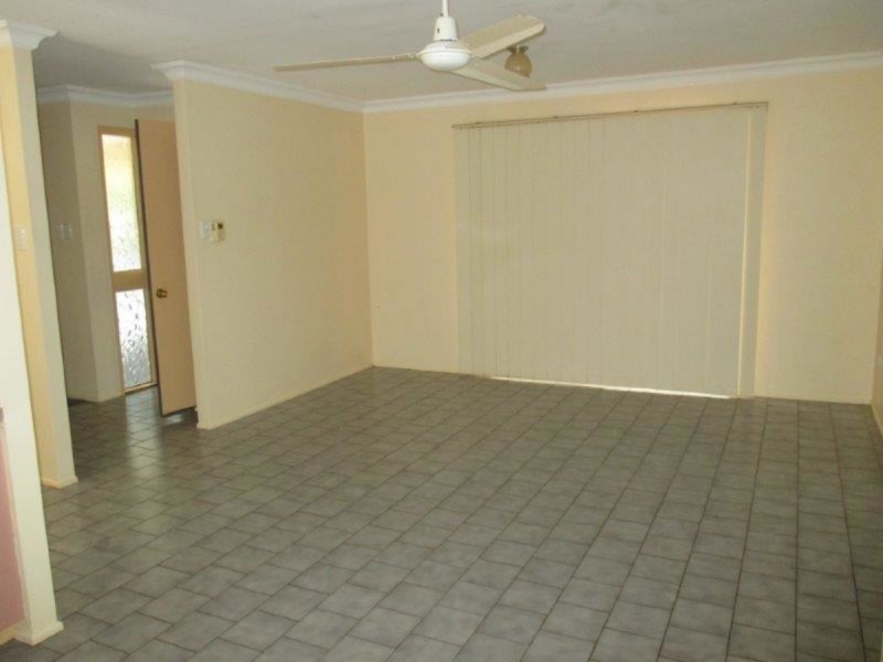 11 Moran Street, Wilsonton QLD 4350