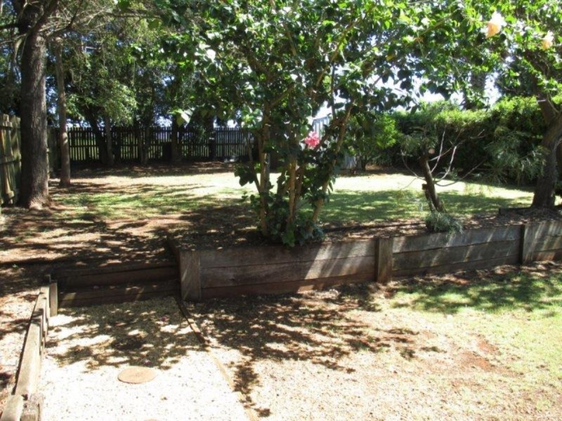 11 Moran Street, Wilsonton QLD 4350