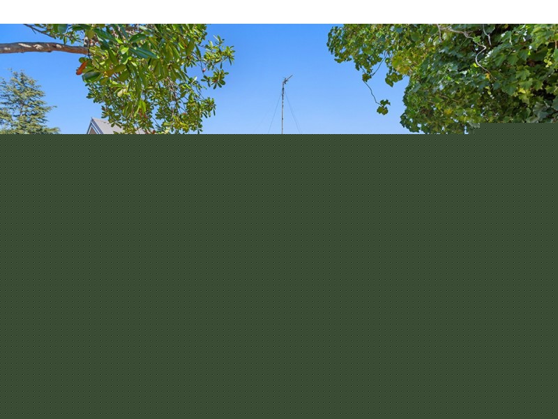 39 Alford Street, Mount Lofty QLD 4350