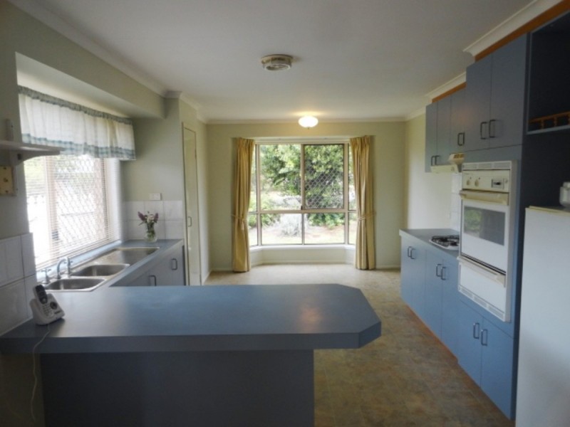 15 Danica Court, Kearneys Spring QLD 4350