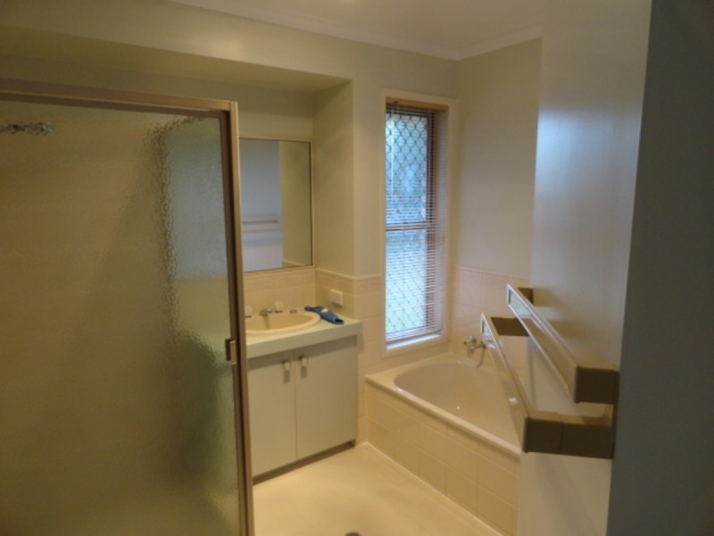 15 Danica Court, Kearneys Spring QLD 4350