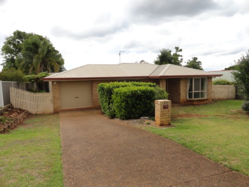 15 Danica Court, Kearneys Spring QLD 4350