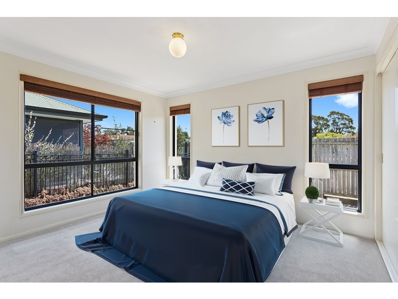 18/1 Cossart Street, Centenary Heights QLD 4350