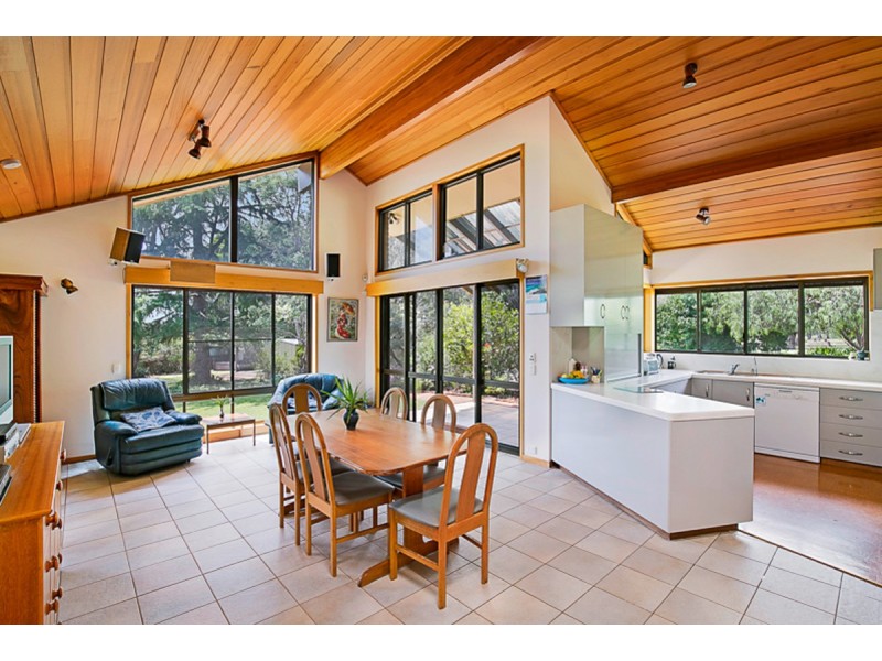 434 Mackenzie Street, Middle Ridge QLD 4350
