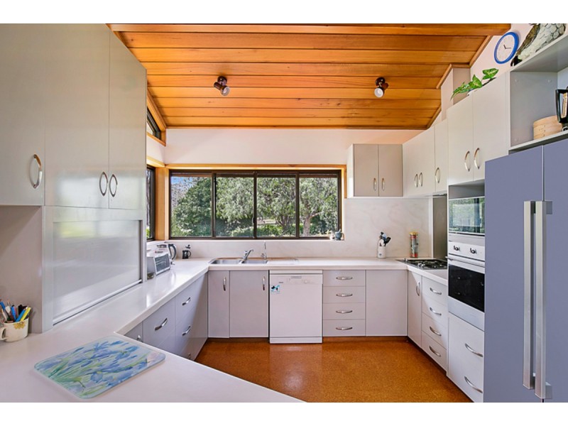 434 Mackenzie Street, Middle Ridge QLD 4350