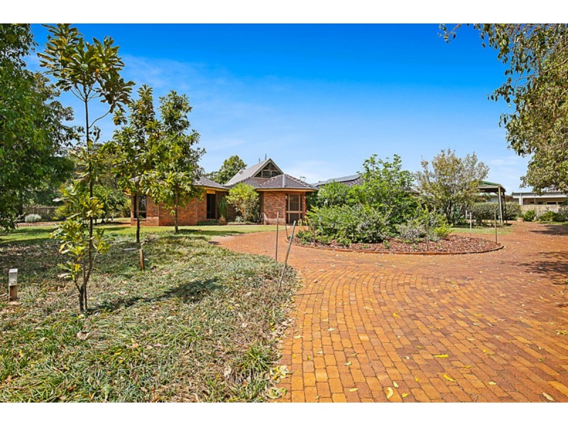 434 Mackenzie Street, Middle Ridge QLD 4350