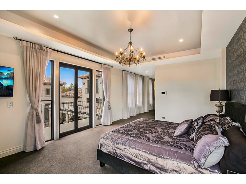 10 Caithness Court, Middle Ridge QLD 4350