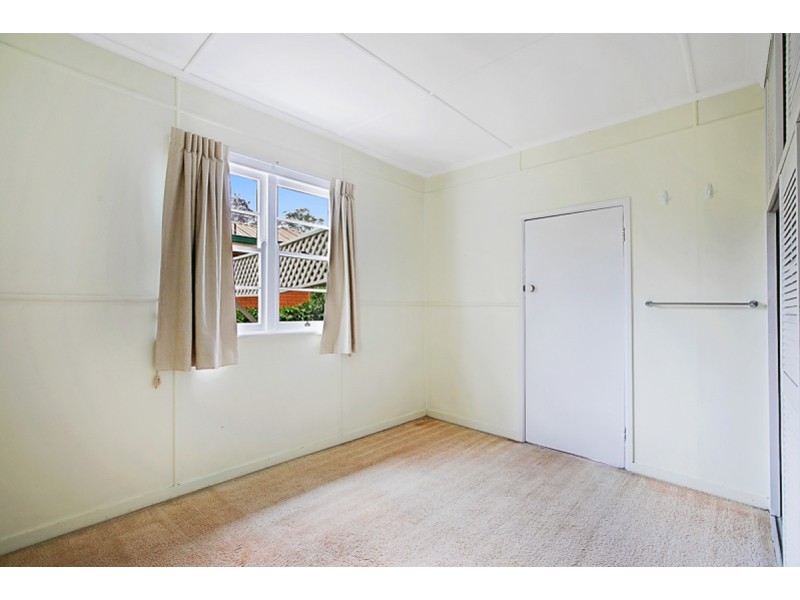 55 Wooldridge Street, Mount Lofty QLD 4350