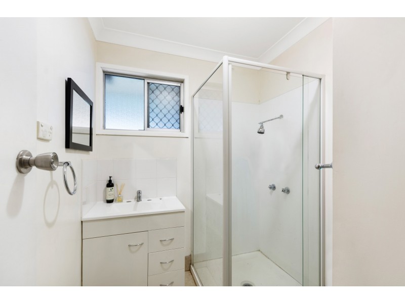 13 Nugent Crescent, Wilsonton QLD 4350
