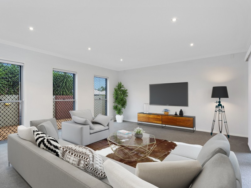 18 Fallon Drive, Middle Ridge QLD 4350