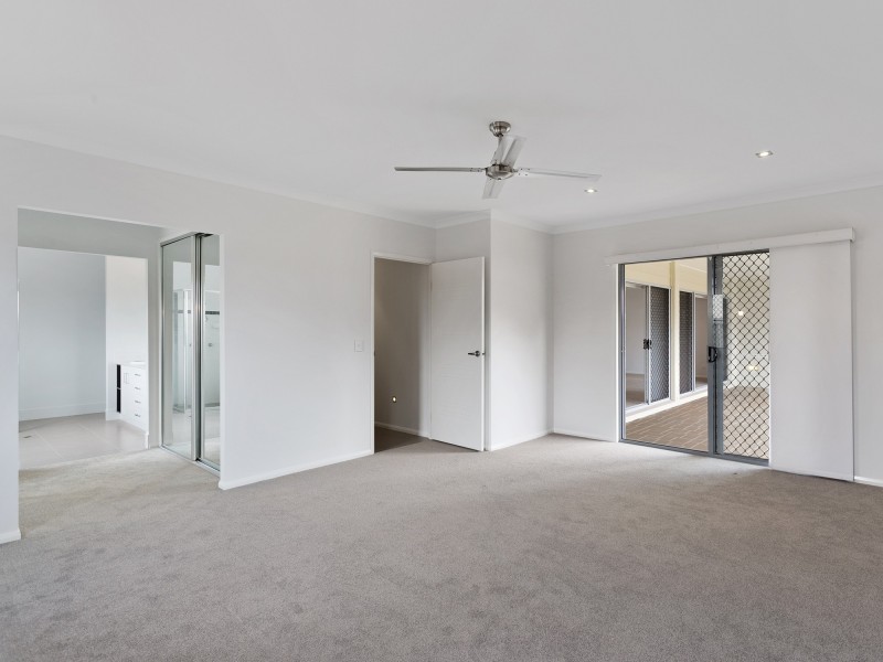18 Fallon Drive, Middle Ridge QLD 4350