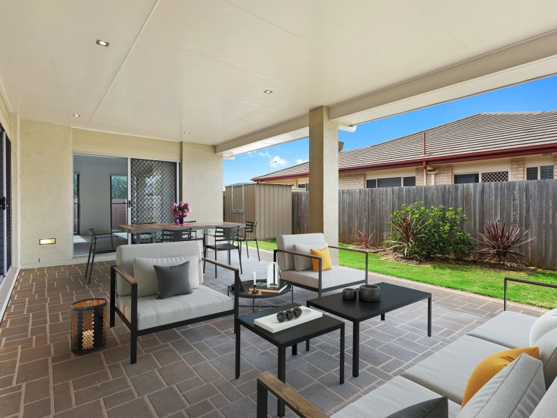18 Fallon Drive, Middle Ridge QLD 4350