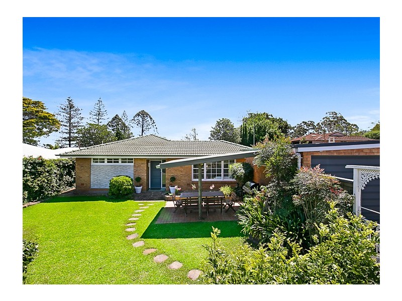 73 Mackenzie Street, Mount Lofty QLD 4350