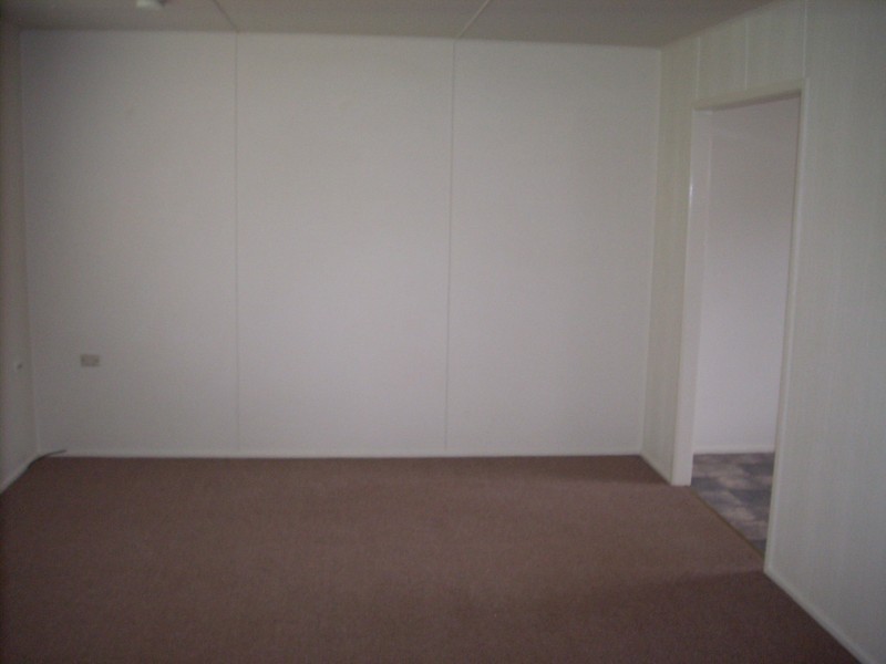 6 Greyfriars Street, Rockville QLD 4350