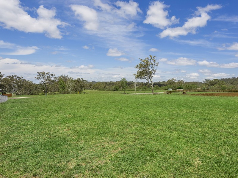 3 Oakhill Place, Preston QLD 4352