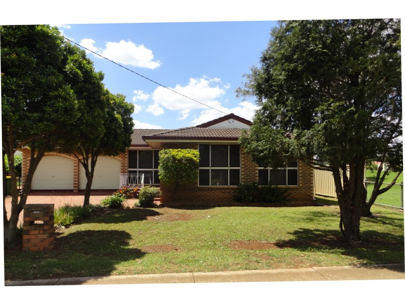 277 North Street, Wilsonton Heights QLD 4350