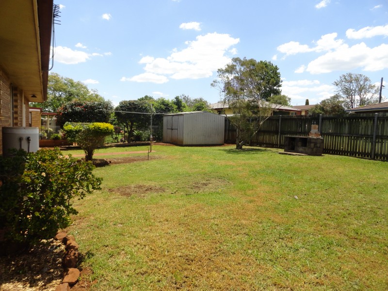 277 North Street, Wilsonton Heights QLD 4350