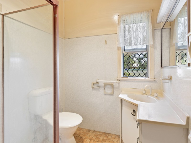 1 Wieck Street, Newtown QLD 4350