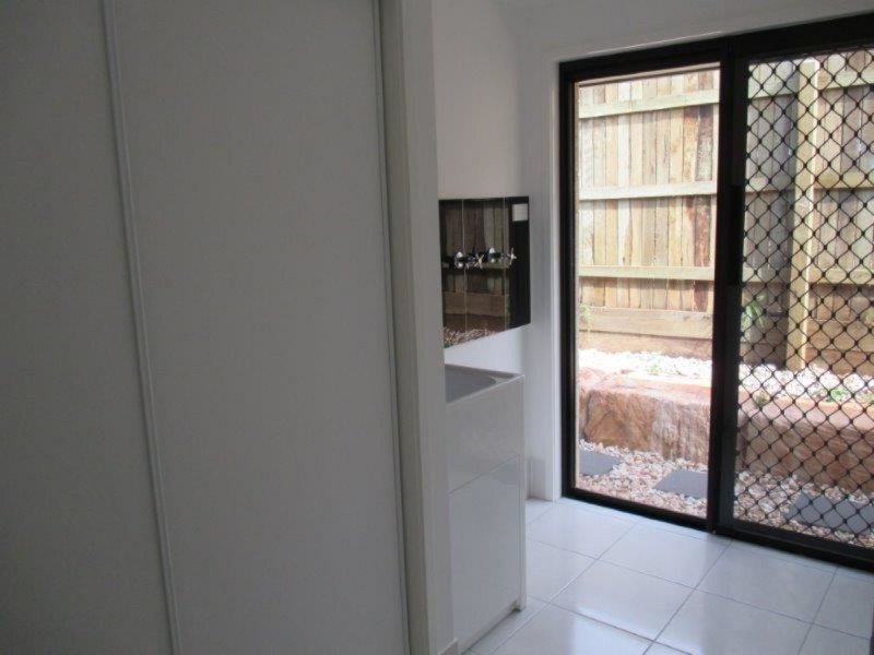 414 Mackenzie Street, Middle Ridge QLD 4350