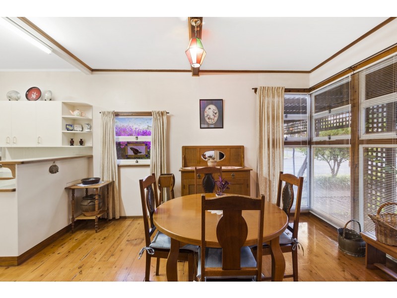 36 Fourth Avenue, Harristown QLD 4350