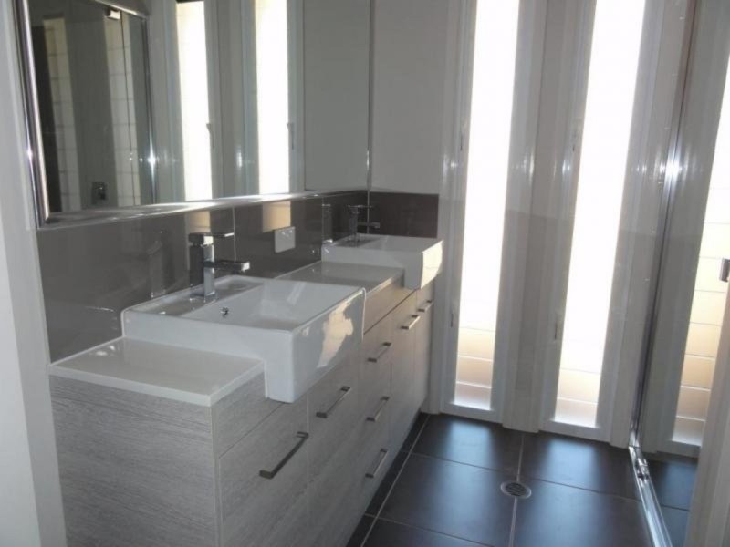 17 Brimblecombe, Middle Ridge QLD 4350