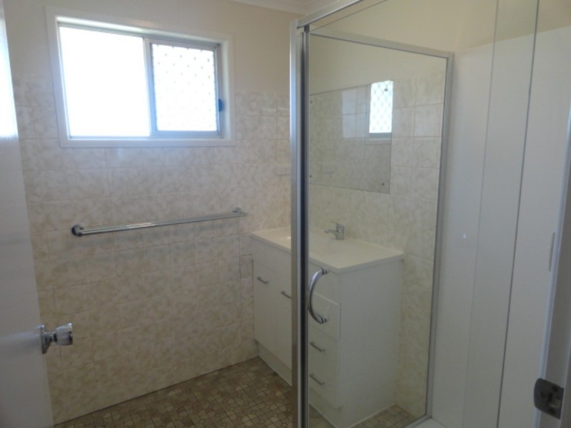 1/218 Mackenzie Street, Rangeville QLD 4350