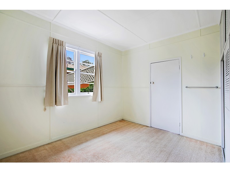 55 Wooldridge Street, Mount Lofty QLD 4350