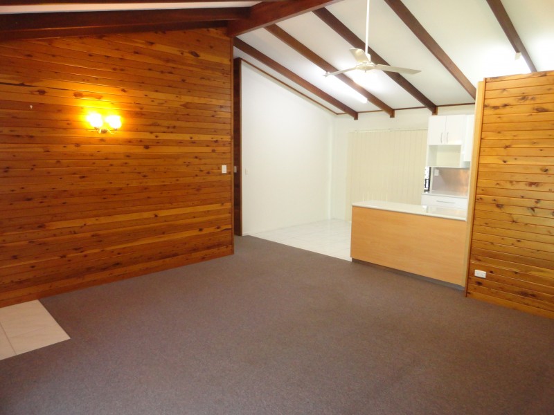 10 Lavender Court, Centenary Heights QLD 4350
