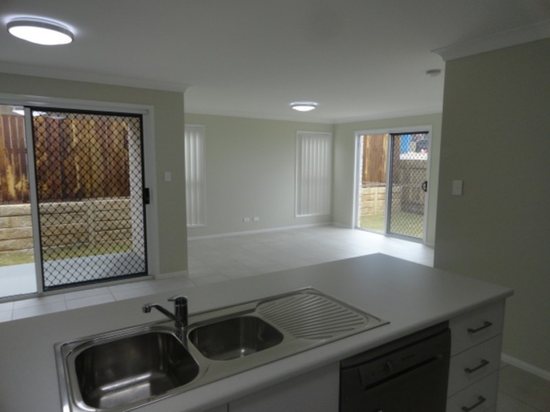 1/1 Preston Court, Glenvale QLD 4350