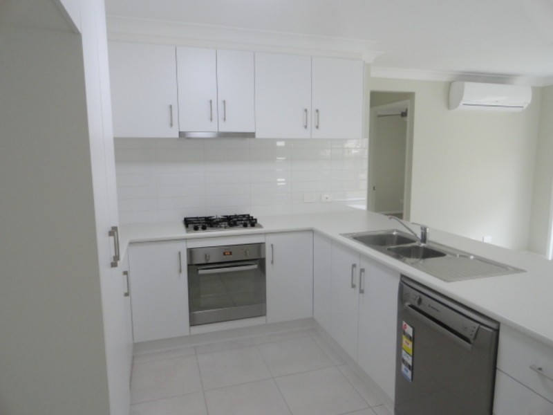 1/1 Preston Court, Glenvale QLD 4350