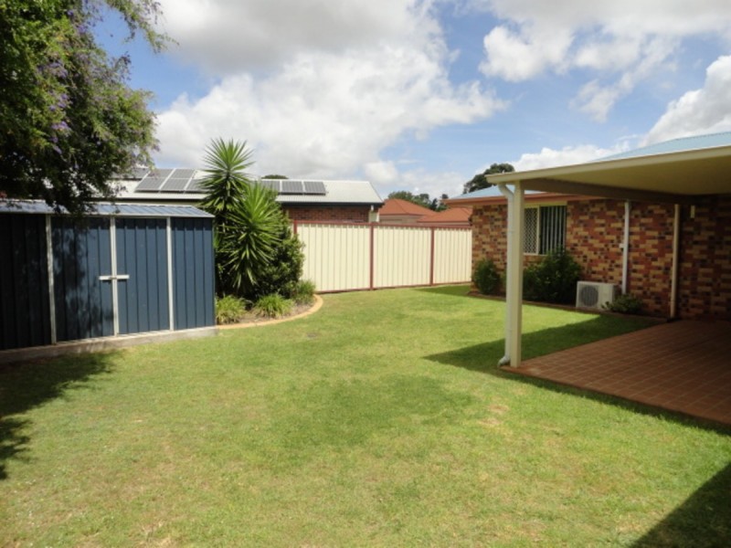 146 Spring Street, Middle Ridge QLD 4350
