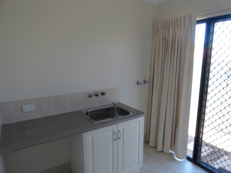 4/3 High Street, Rangeville QLD 4350