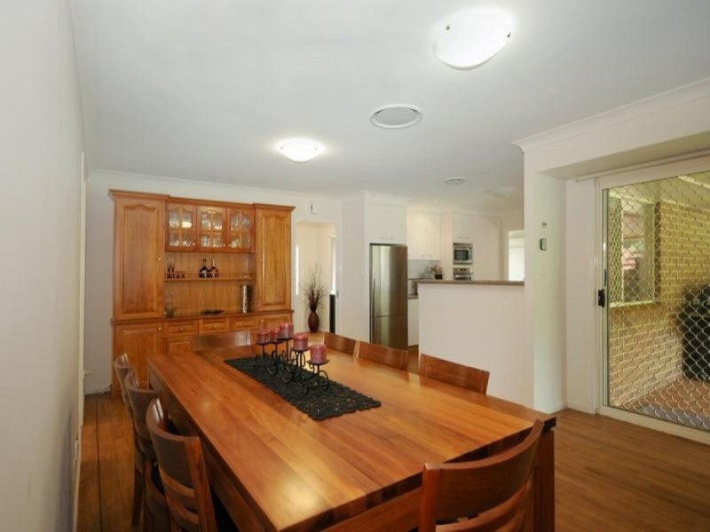 12 Poinsettia Court, Middle Ridge QLD 4350