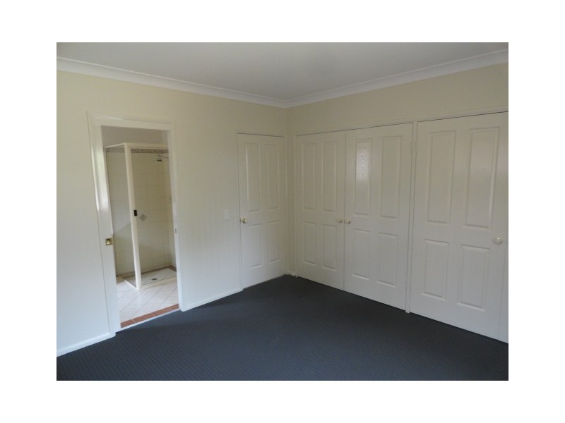 1/239 Nelson Street, Kearneys Spring QLD 4350