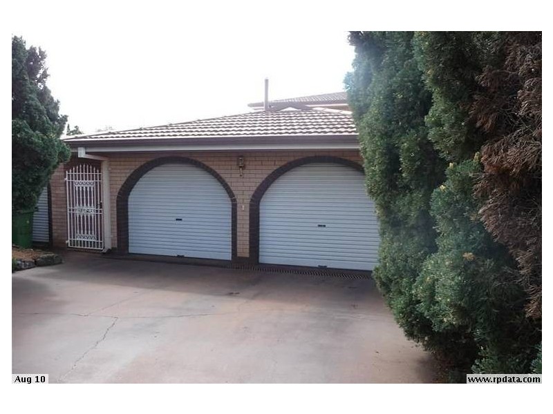 8 Gascony Street, Harristown QLD 4350