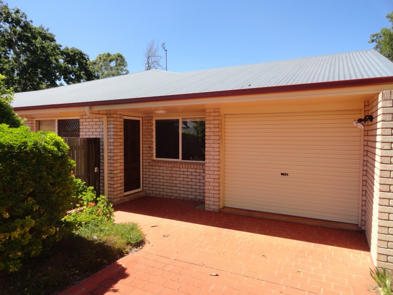 4/320 South Street, Harristown QLD 4350