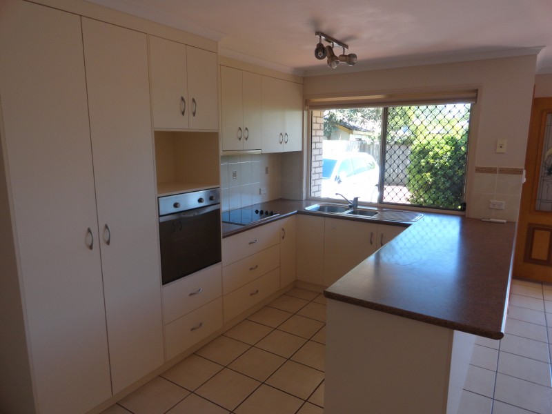 4/320 South Street, Harristown QLD 4350