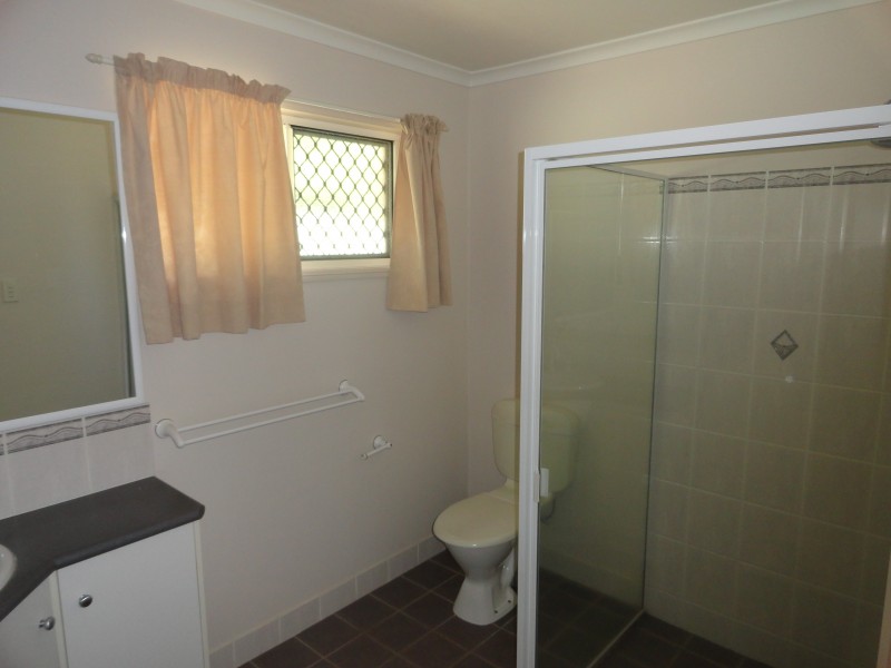 4/320 South Street, Harristown QLD 4350