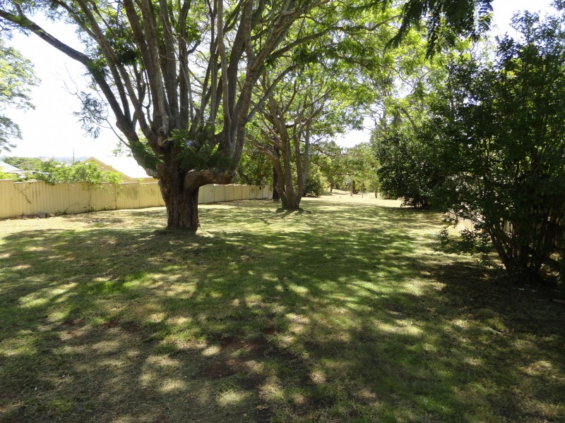 198b West Street, South Toowoomba QLD 4350