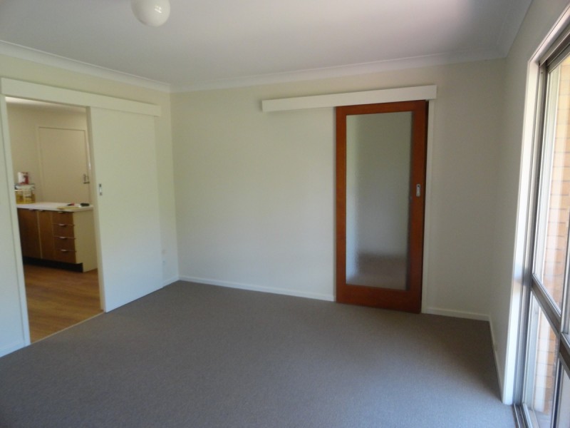 8 Weller Street, Rangeville QLD 4350
