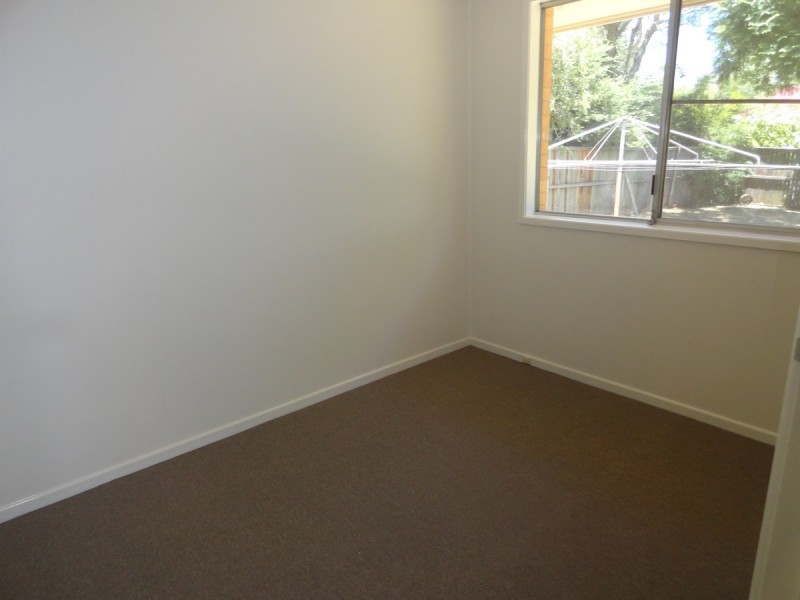 8 Weller Street, Rangeville QLD 4350