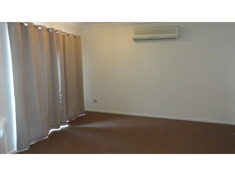 26 Weis Crescent, Middle Ridge QLD 4350