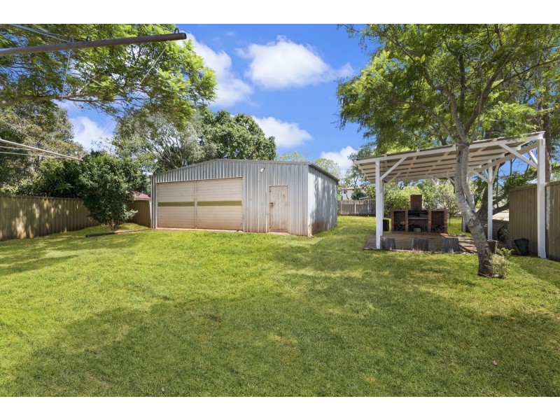 4 Shennan Street, Harristown QLD 4350
