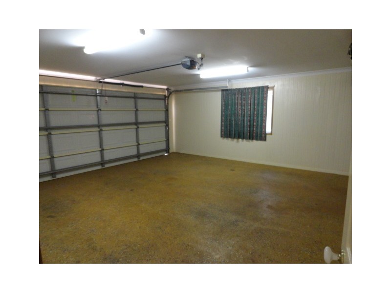 38 BISCAY Crescent, Glenvale QLD 4350