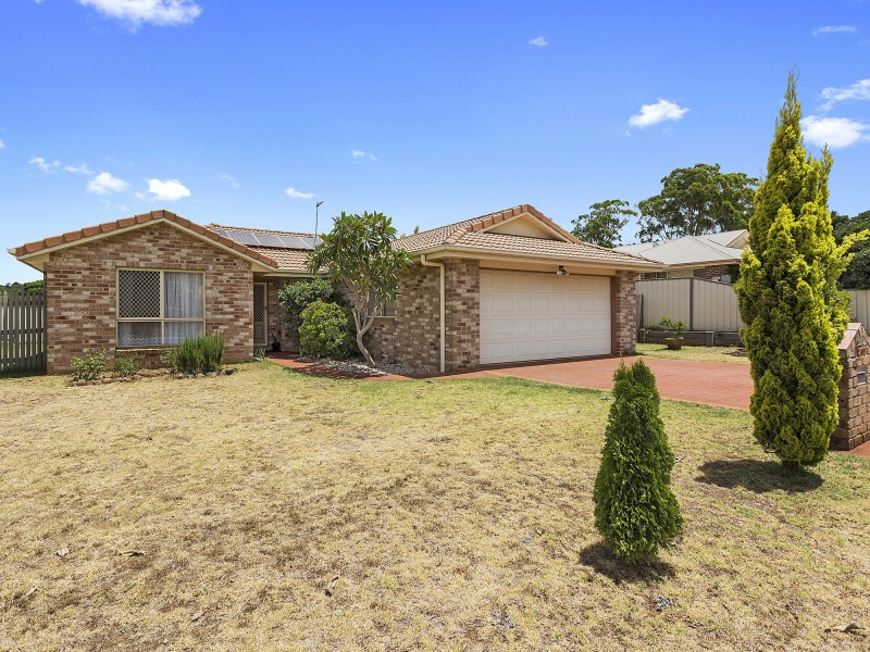 10 Gerrard Street, Middle Ridge QLD 4350