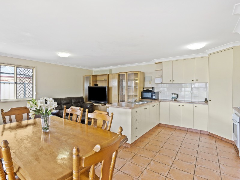 10 Gerrard Street, Middle Ridge QLD 4350