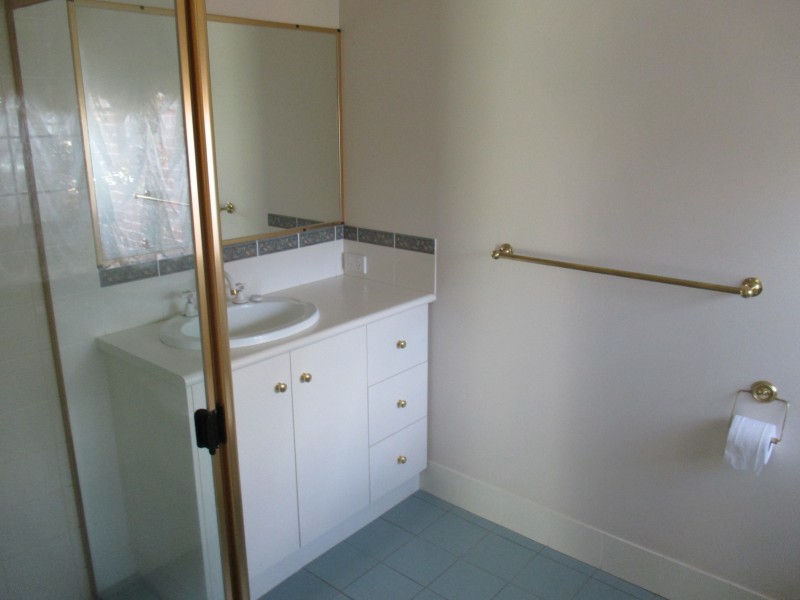 14 Windemere Terrace, Mount Lofty QLD 4350