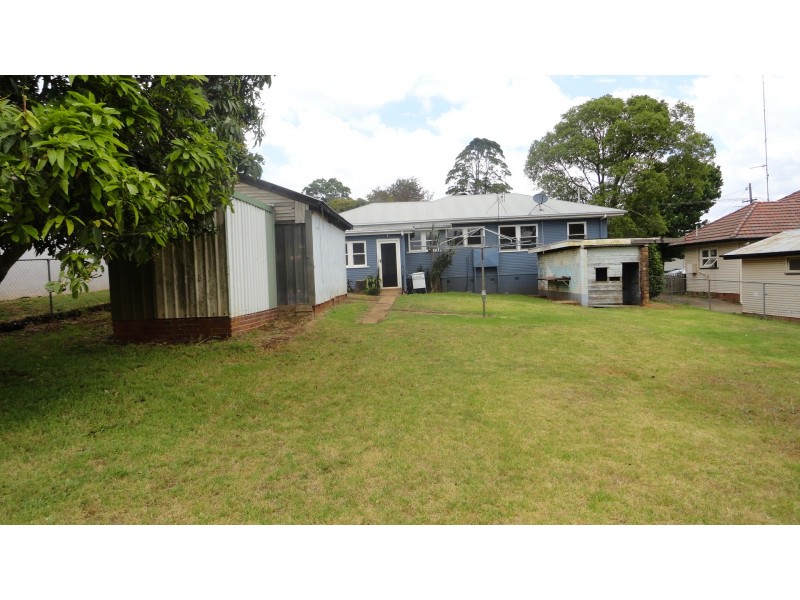 29 Perry Street, Harlaxton QLD 4350