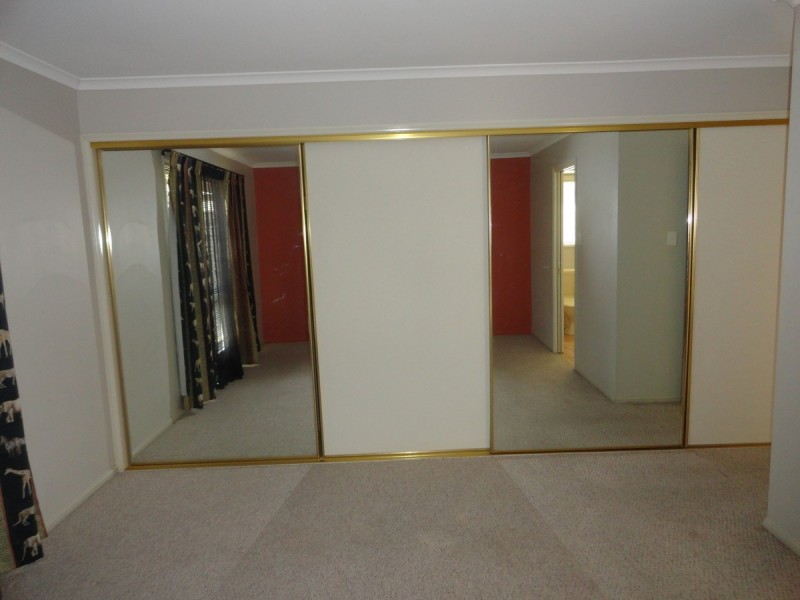 7 Patron Crescent, Glenvale QLD 4350